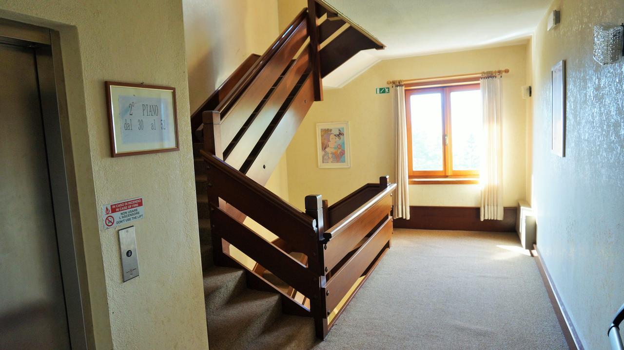 Hotel Lares Folgaria Exterior photo